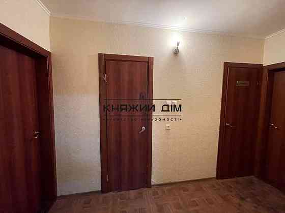 Продається 3 кімнатна квартира біля Іподрома № 21146837 Киев