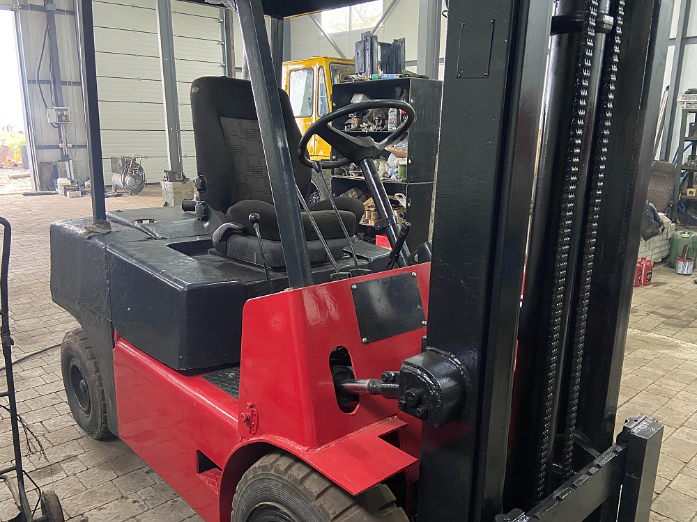 Продам погрузчик балканкар, вантажопідйомність3, 5т після повного капітального ремонту, двигун, ходо Львов - изображение 2