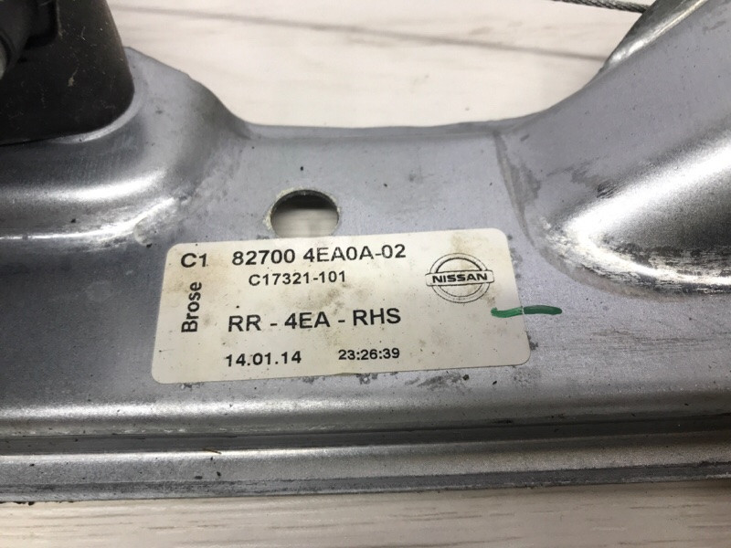 Стеклоподъемник задний правый Nissan Qashqai J11 1.5 DIESEL K9K 2013 (б/у) Киев - изображение 4