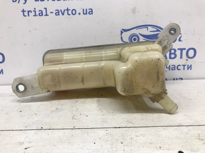 Бачок радиатора (расширительный) Toyota RAV 4 A40 2.2 DIESEL 2ADFTV 2012 (б/у) Киев - изображение 3