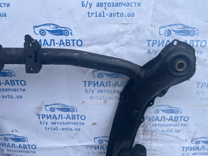 Балка передней подвески (б/у) Київ - зображення 3