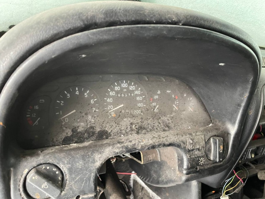 Продаж автомобілю б/в ГАЗ 31105-120 Кам'янське (Дніпродзержинськ) - зображення 10