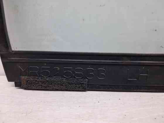 Стекло двери задней левой (форточка) Mitsubishi Lancer 2003-2009 MR525825 (Арт. 61513) Киев