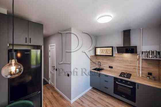продажа 1-к квартира Киев, Святошинский, 64000 $ Киев