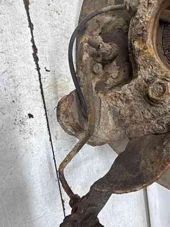 Цапфа задняя правая со ступицей Suzuki Grand Vitara JT 2.7 БЕНЗИН H27A 2005 (б/у) Киев