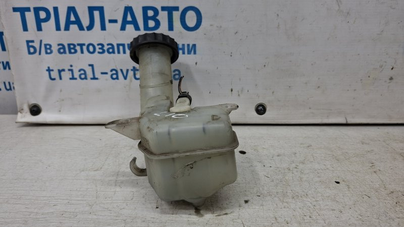 Бачок главного тормозного цилиндра Mitsubishi Lancer 10 2.0 БЕНЗИН 4B11 2007 (б/у) Киев - изображение 2