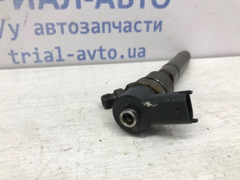 Форсунка топливная Kia Ceed JD 1.6 DIESEL D4FB 2012 (б/у) Київ - зображення 2