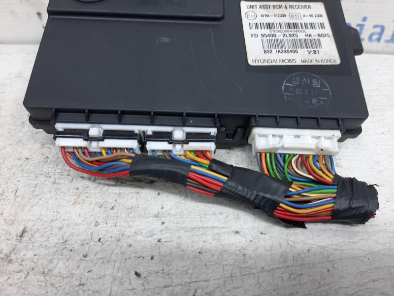 Блок комфорта Hyundai I30 FD 1.6 2007 (б/у) Киев - изображение 3