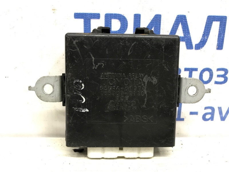 Блок управления Toyota Land Cruiser J100 1998 (б/у) Київ - зображення 1