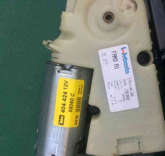 Б/у люк с электроприводом Renault Laguna 2, 8200001767, W70007867, ZH00576900 Кропивницький