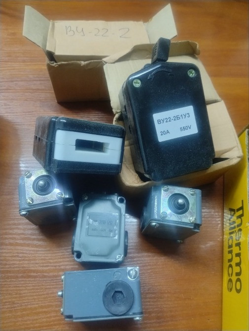 Продам вимикач ВУ22-2 ВПК-2110 ВПК-2111 Дніпро - зображення 1