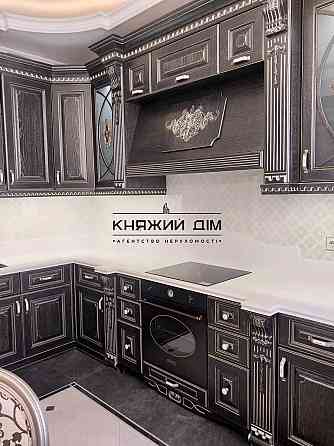 3-КІМНАТНА КВАРТИРА В ЦЕНТРІ КИЄВА | ДМИТРІВСЬКА, 82 Киев