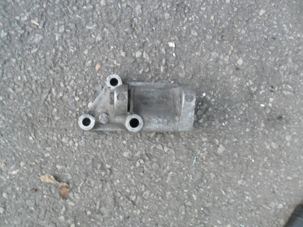 VAG 036903143D, Кронштейн генератора Фольксваген Golf 2, 1.3 оригінал Винница - изображение 6