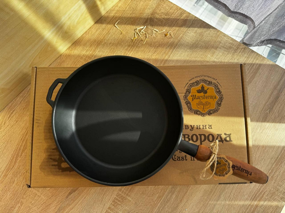 Сковорода чугунная Maysternya с деревянной ручкой 28х6см Т306 Одеса - зображення 11