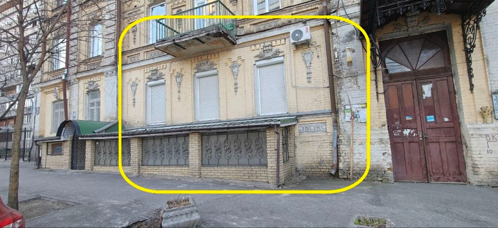 https://metrazh.com.ua/orenda-fasad-56-m2-u-carskomu-budinku-centr-4876258.html?from=my#:~:text=Next Киев - изображение 3