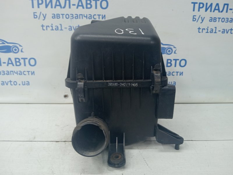 Корпус воздушного фильтра Hyundai I30 FD 1.6 DIESEL D4FB 2007 (б/у) Киев - изображение 3