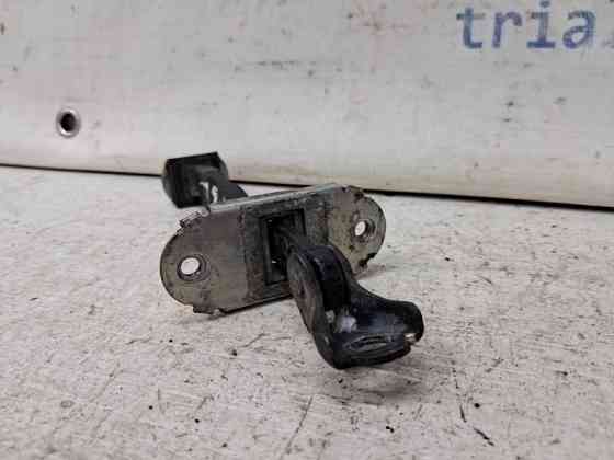 Ограничитель двери задний левый Nissan Navara 2004-2015 824304X30A (Арт. 64503) Киев