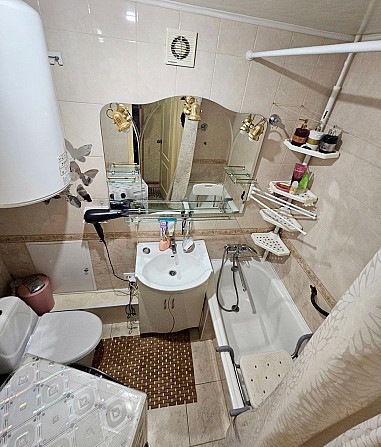 Продам 2-к квартиру с ремонтом в районе Калнышевского (Косиора) Дніпро - зображення 10