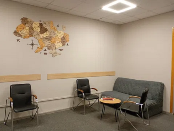 Печерська-Звіренецька метро,вул Дмитра Дорошенко(Чигорина)18 офіс 33м Киев