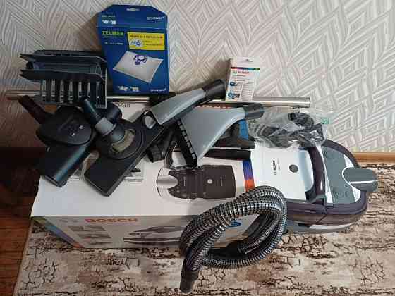 Пилосос миючий з аквафільтром Bosch BWD41740 Кропивницький