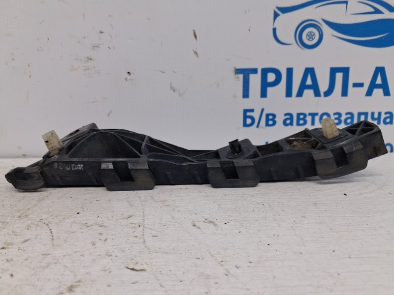 Кронштейн бампера передний левый Hyundai IX35 LM 1.7 DIESEL D4FD 2009 (б/у) Київ - зображення 2