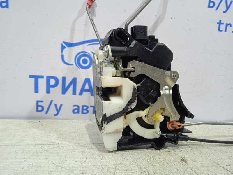 Замок двери передний правый Mitsubishi Lancer 9 1.6 БЕНЗИН 4G18 2003 (б/у) Київ - зображення 2