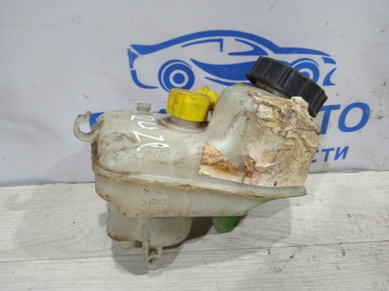 Бачок главного тормозного цилиндра Chevrolet Cruze J300 1.6 F16D4 2009 (б/у) Київ - зображення 2