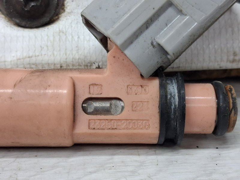 Форсунка топливная Toyota Camry XV30 3.0 БЕНЗИН 1MZFE 2001 (б/у) Київ - зображення 2