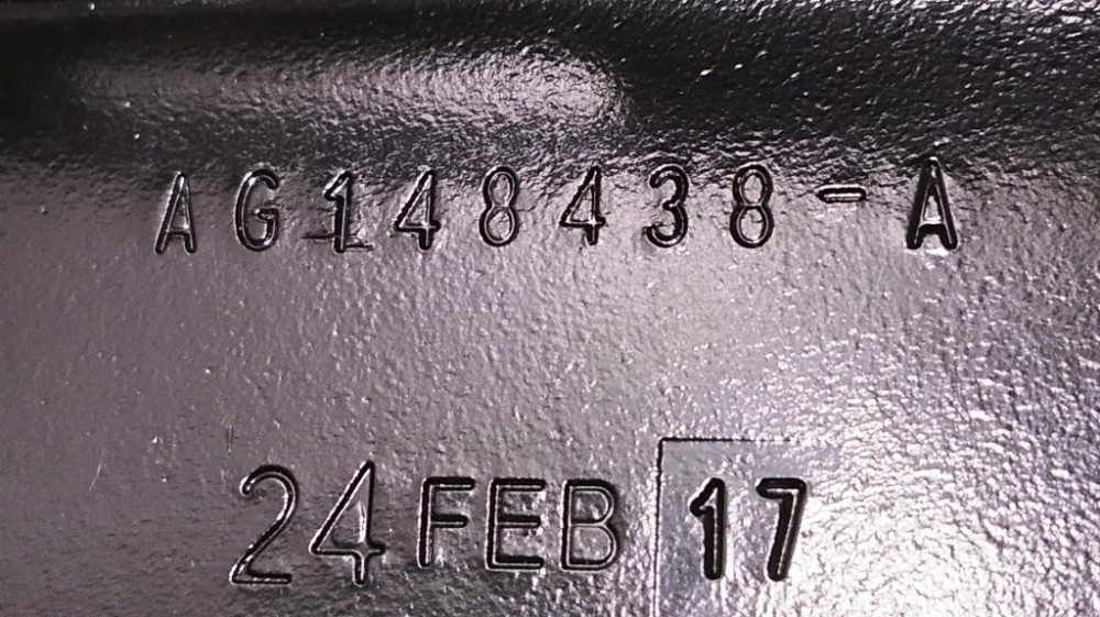 Кронштейн сиденья второго ряда правый AWD Tesla model S, model S REST 1006863-00-B Київ - зображення 4