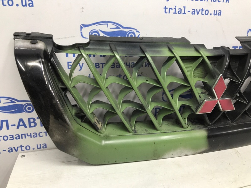 Решетка радиатора Mitsubishi Pajero Sport K9 2.5 DIESEL 4D56 1996 (б/у) Киев - изображение 2