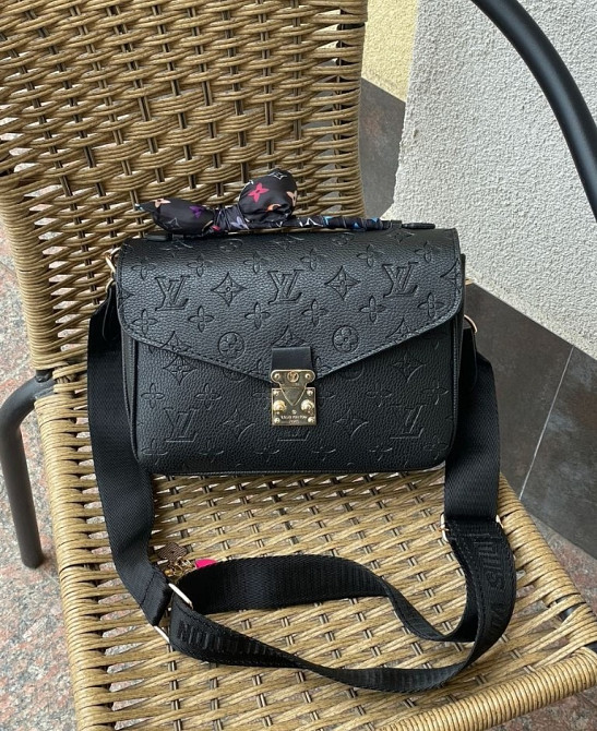 сумка с широким текстильным ремнем кроссбоди Louis Vuitton Pochette Metis New Black KS41 Київ - зображення 3
