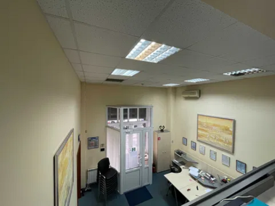 Поділ,вул Волоська 50-38, офіс 131м Киев