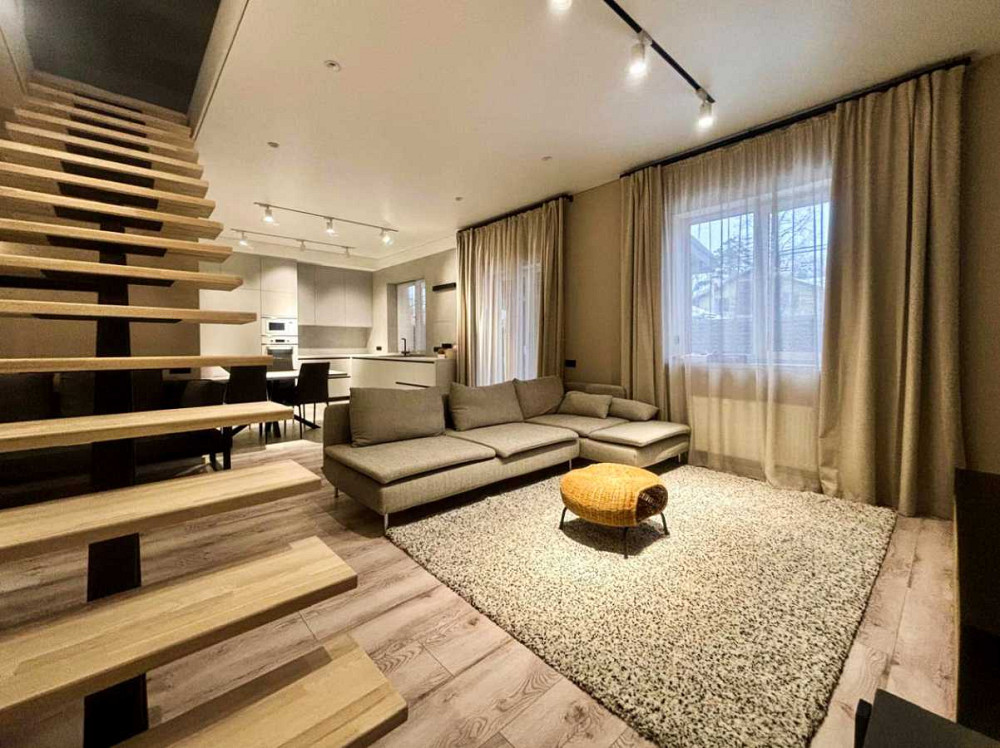 продажа 4-к коттедж Киево-Святошинский, Ирпень, 200000 $ Ирпень - изображение 3