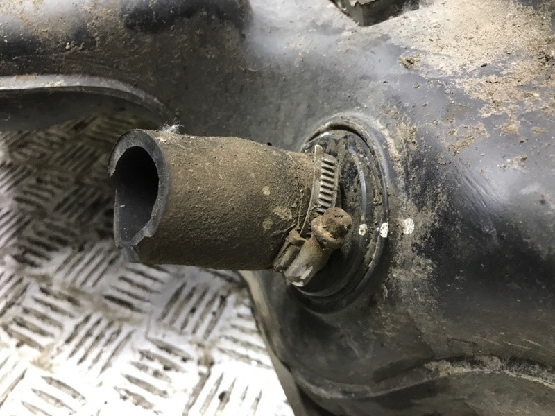 Бак топливный пластик Subaru Outback 2009-2015 42012YC002 (Арт. 56462) Киев - изображение 7