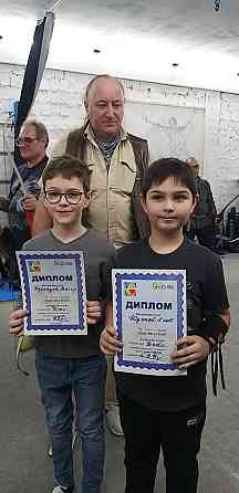 Сімейний відпочинок у Києві — стрільба з лука для дітей і дорослих Київ