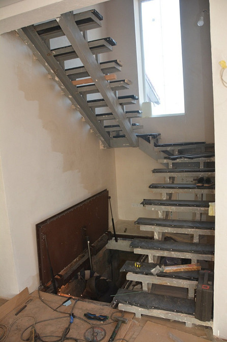 Напольный люк в подвал с электроприводом. "Броневик" Дніпро - зображення 2