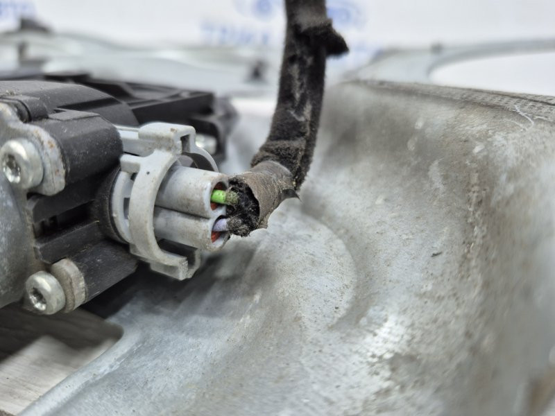 Стеклоподъемник передний правый Kia Sportage SL 1.7 DIESEL D4FD 2010 (б/у) Киев - изображение 3