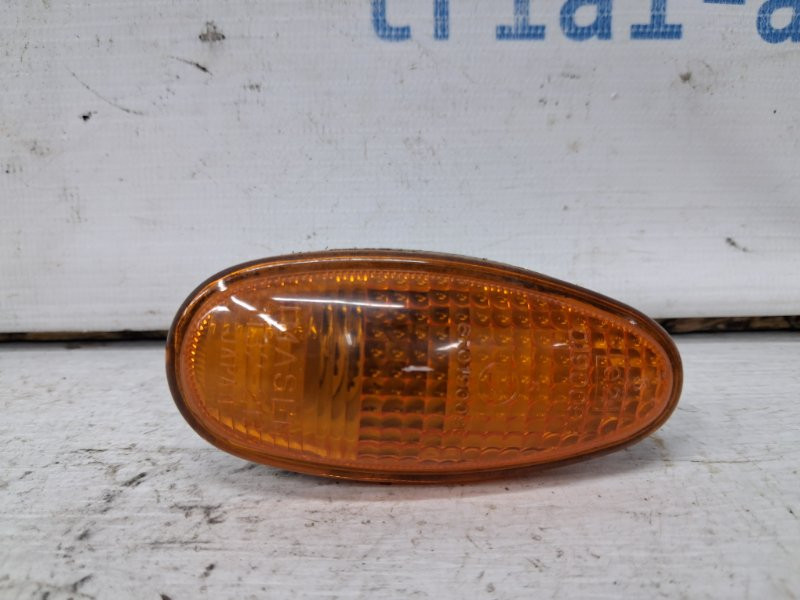 Повторитель поворотника Mitsubishi Pajero Wagon 3 3.2 ДИЗЕЛЬ 4M41 1999 (б/у) Київ - зображення 1