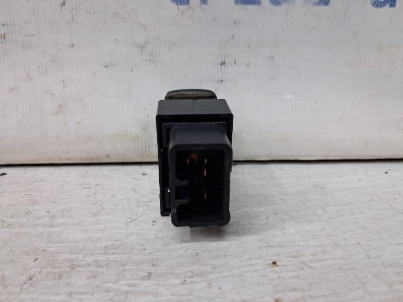 Кнопка стеклоподъемника Hyundai Tucson JM 2.0 DIESEL D4EA 2004 (б/у) Киев - изображение 3