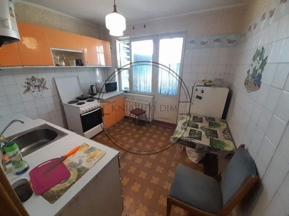 БЕЗ КОМІСІЇ! Продаж 3-кімнатна роздільна квартира, метро Святошин. № 21144462 Київ - зображення 1