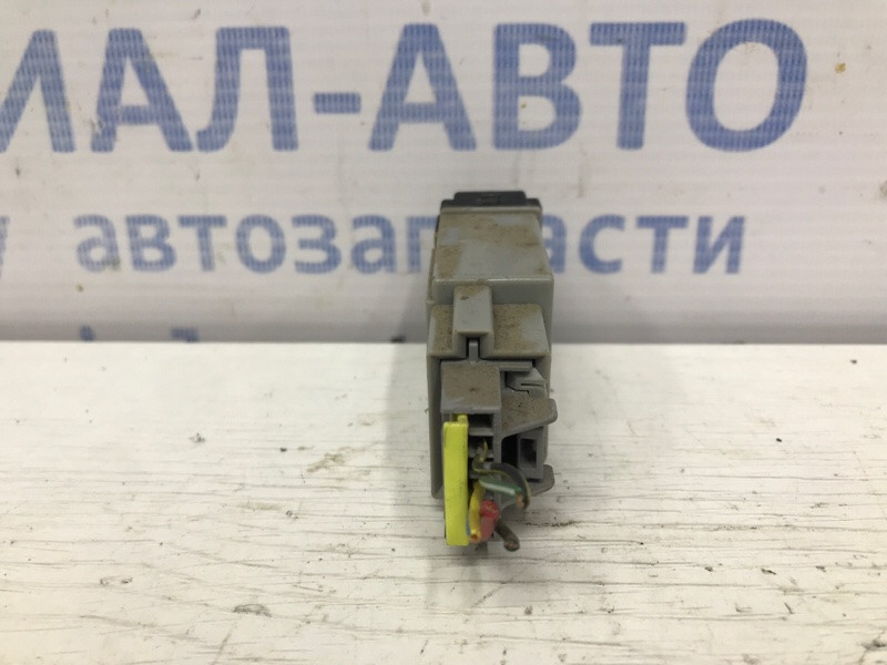 Корректор фар Mitsubishi Outlander CU 2.4 БЕНЗИН 4G69 2003 (б/у) Киев - изображение 3