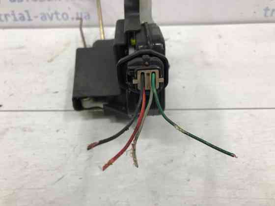 Замок двери передний правый Hyundai Tucson 2004-2009 81320-2E010 (Арт. 48024) Киев