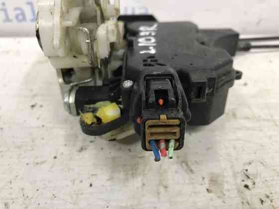 Замок двери задний правый Mitsubishi Lancer 10 1.5 БЕНЗИН 4A91 2007 (б/у) Киев