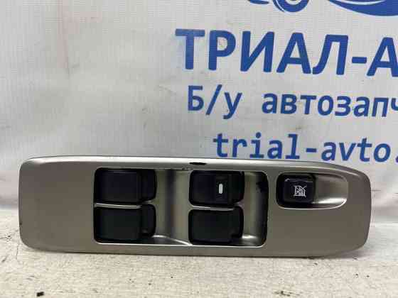 Блок управления стеклоподъемниками Mitsubishi Pajero Wagon 3 3.2 ДИЗЕЛЬ 4M41 1999 (б/у) Київ