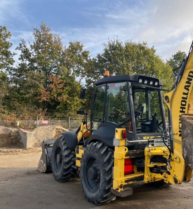 2018 екскаватори-навантажувачі New Holland B115C Луцьк - зображення 2