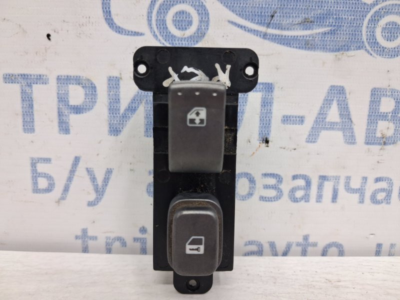 Кнопка стеклоподъемника SsangYong Rexton Y250 2.7 D27DT 2006 перед. (б/у) Київ - зображення 2