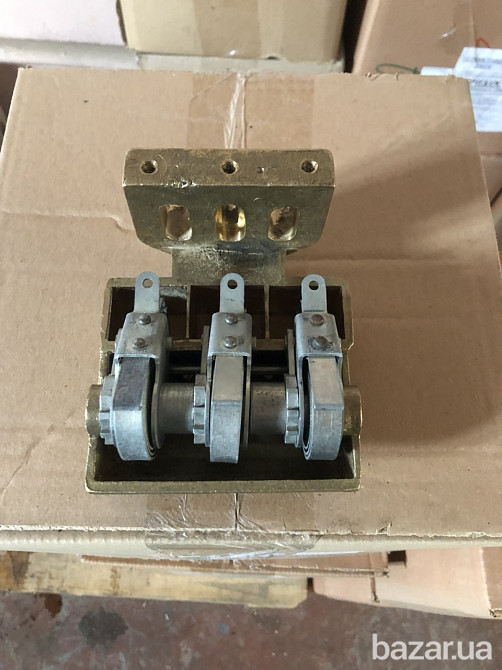 Щеткодержатель тягового двигателя ТЕ-006  на тепловоз ЧМЭ3 Полтава - изображение 1