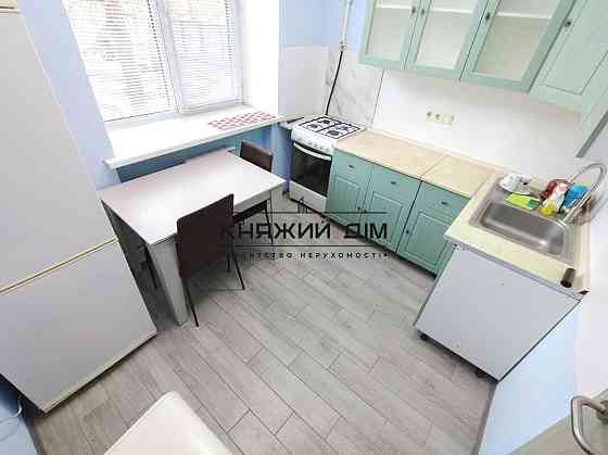 Оренда 2-х. кімнатна, окрема, біля Дарницької площі. Код:11204368 Київ