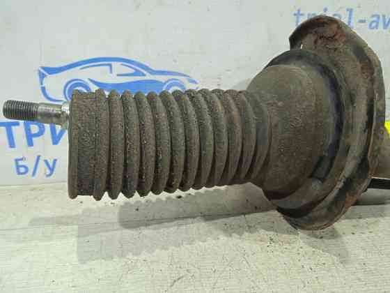 Амортизатор передний левый Toyota Avensis T25 1.8 БЕНЗИН 1ZZFE 2002 (б/у) Київ