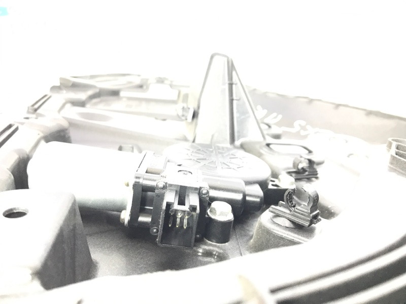 Стеклоподъемник передний правый Mazda CX 5 KE 2.2 DIESEL 2011 (б/у) Київ - зображення 3